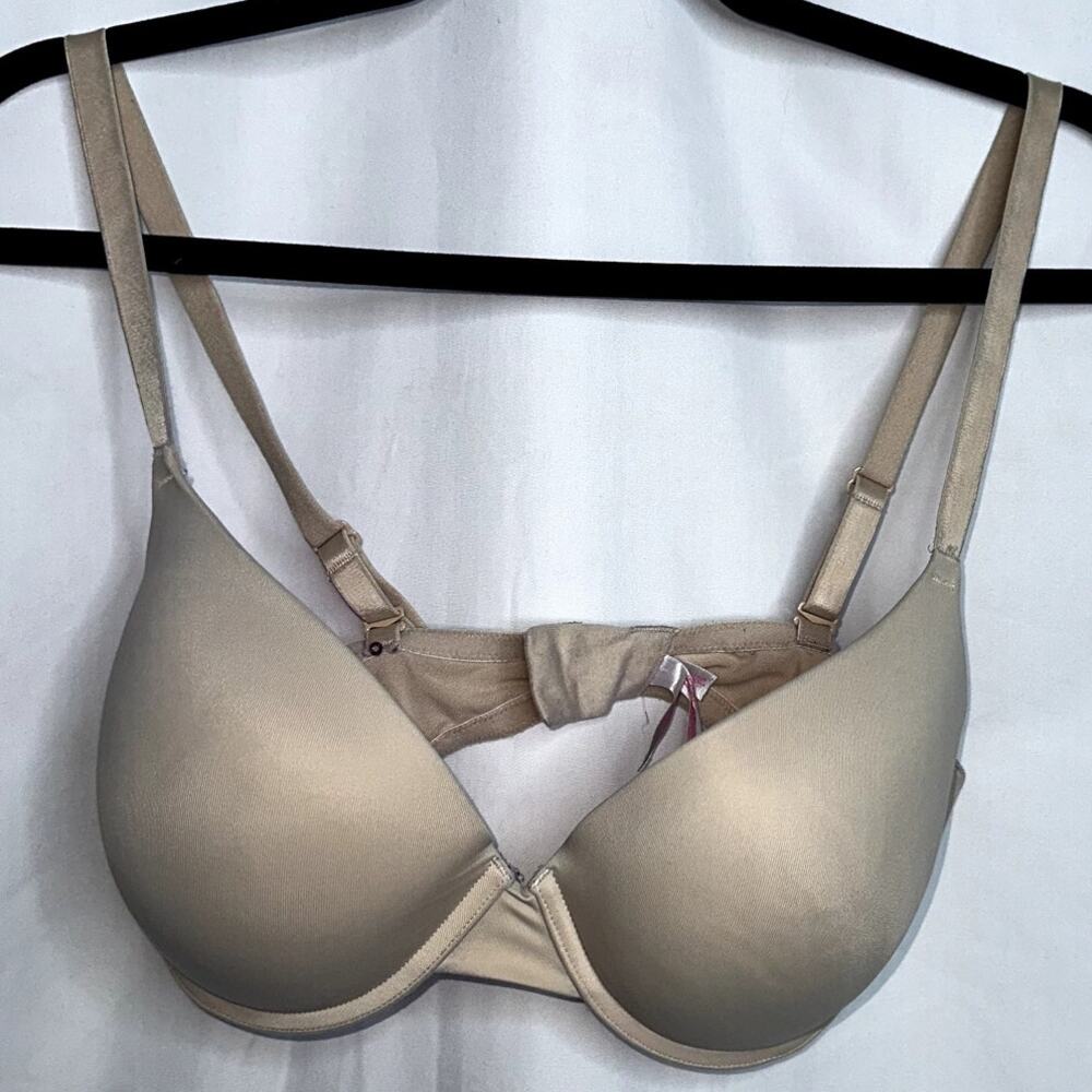 Victoria Secret Womens Size 36DD Nude Padded Push Up Bra